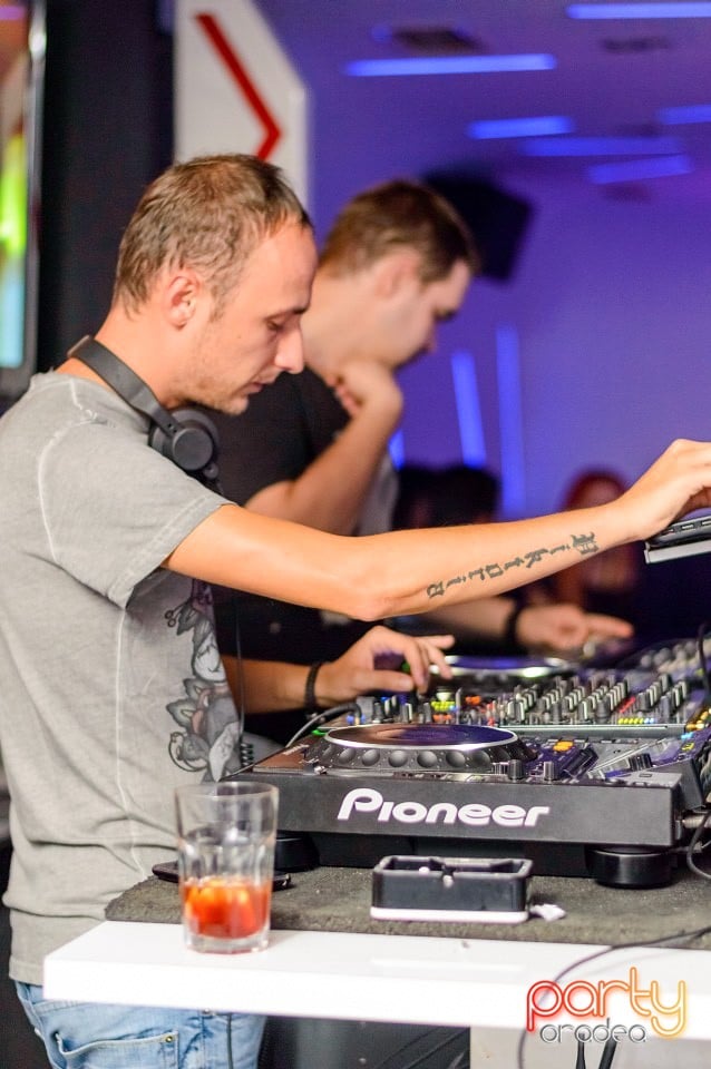 Distracţie în Avenue, 