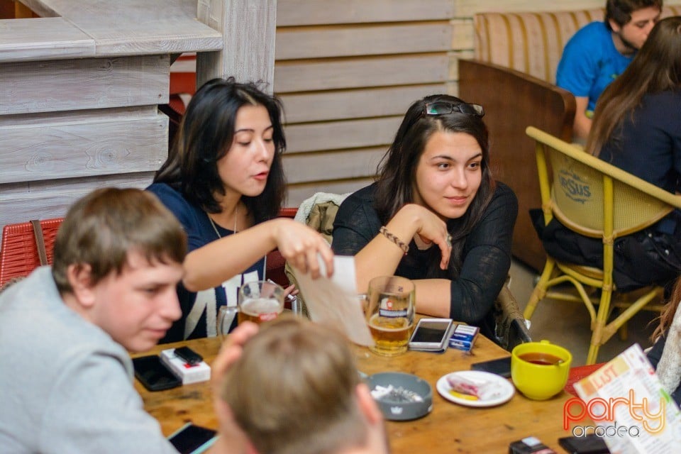 Distracţie în Bodega, Bodega