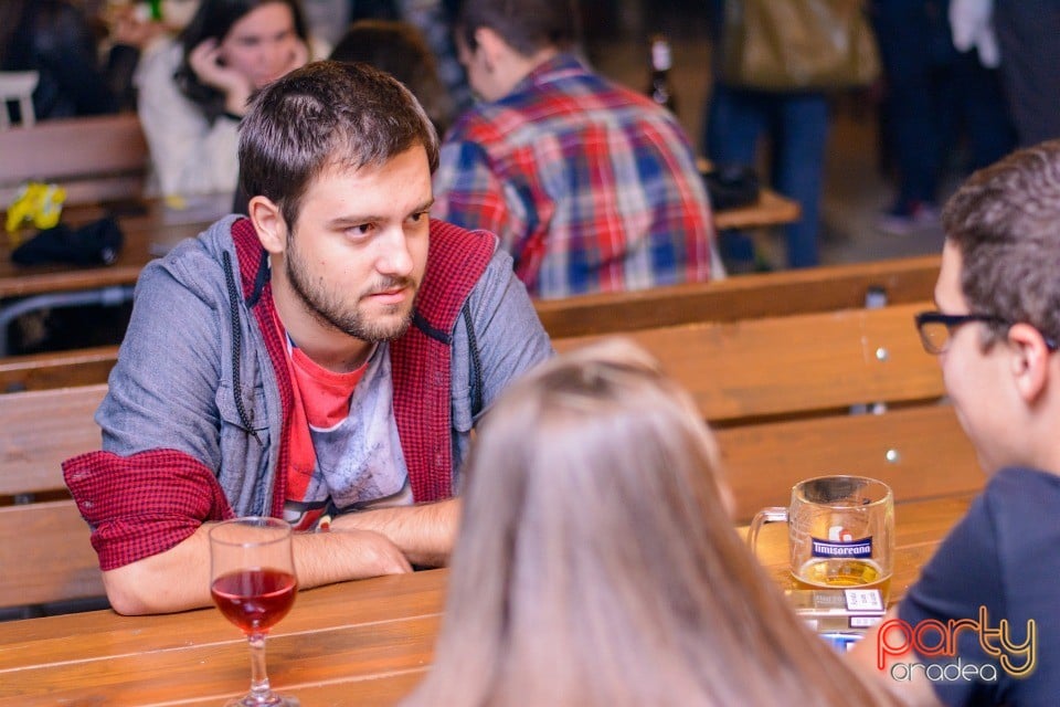 Distracţie în Bodega, Bodega