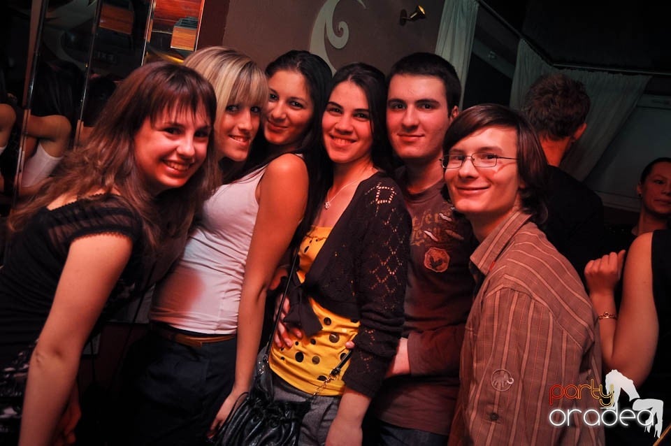 Distracţie în Chanson, 