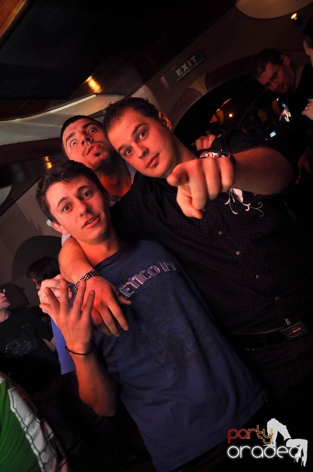 Distracţie în Chanson, 