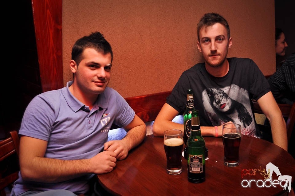 Distracţie în Chanson, 