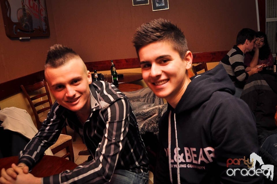 Distracţie în Chanson, 