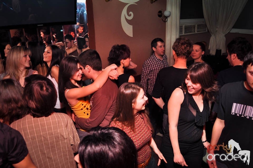 Distracţie în Chanson, 