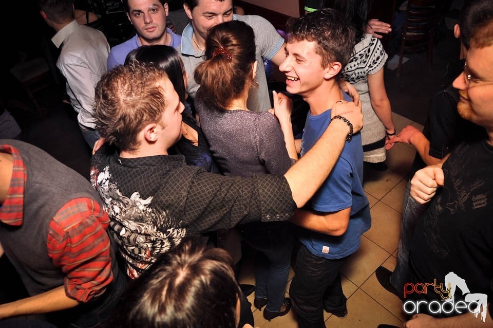 Distracţie în Chanson, 