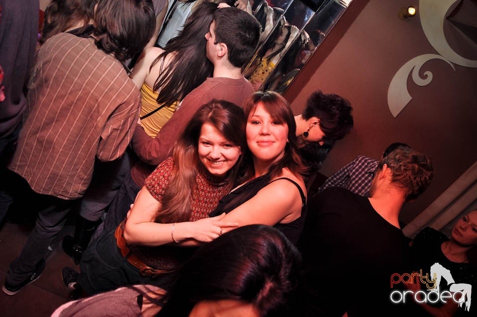 Distracţie în Chanson, 