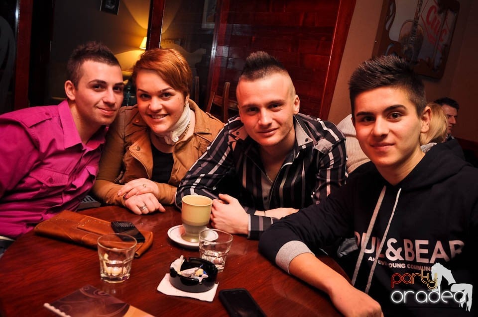 Distracţie în Chanson, 