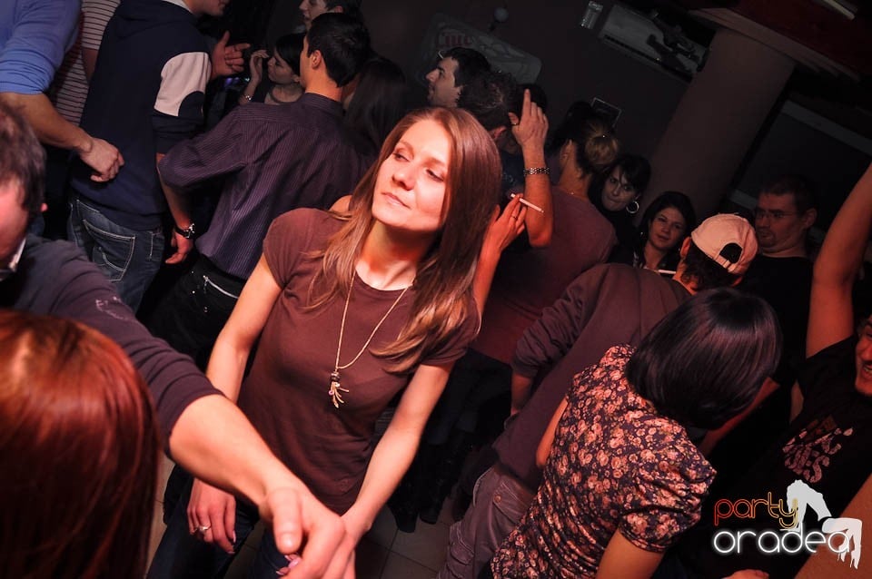 Distracţie în Chanson, 