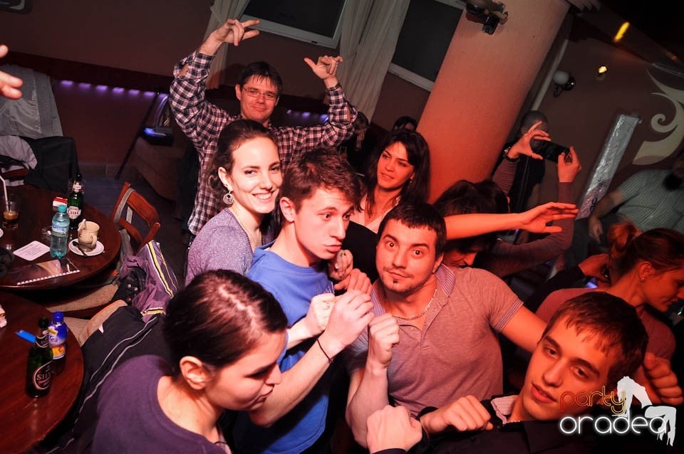 Distracţie în Chanson, 