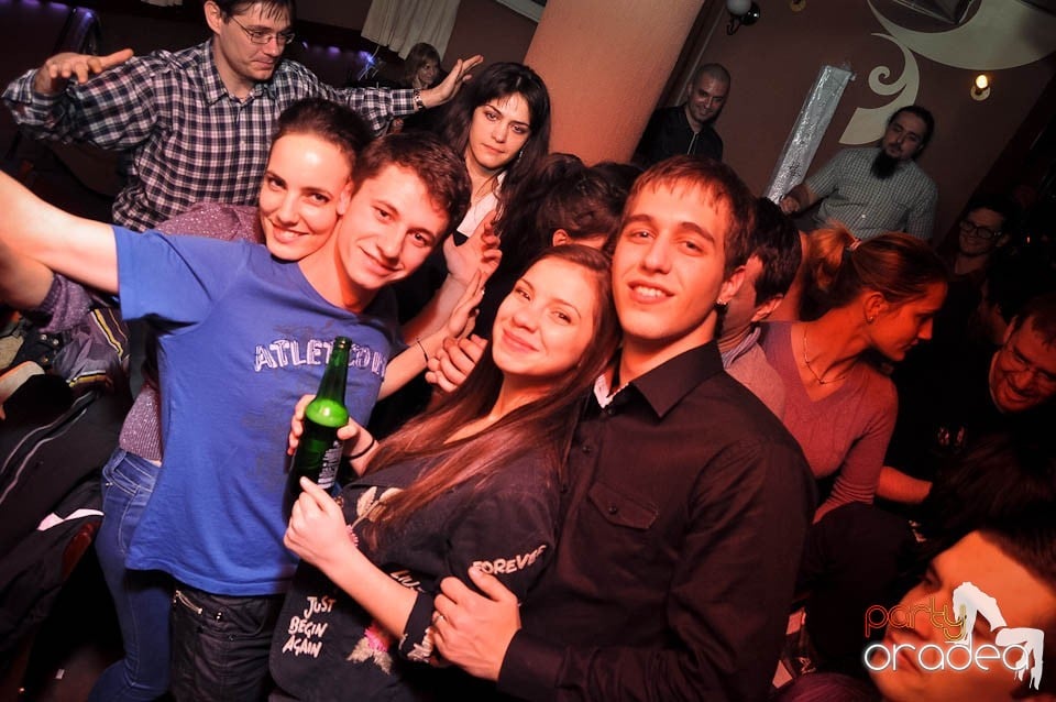 Distracţie în Chanson, 