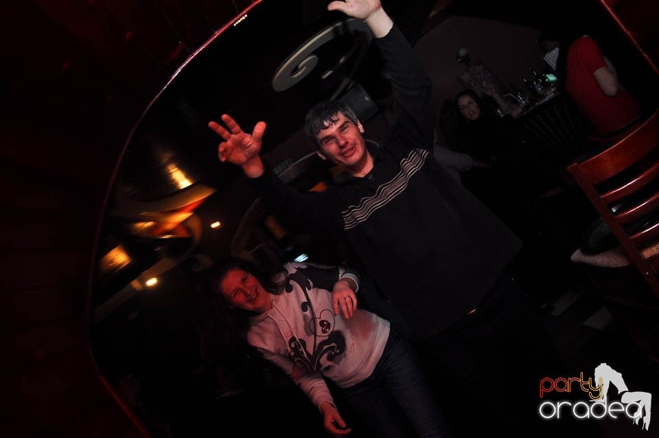 Distracţie în Chanson, 