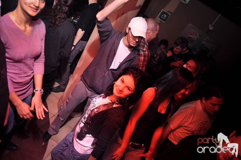 Distracţie în Chanson, 