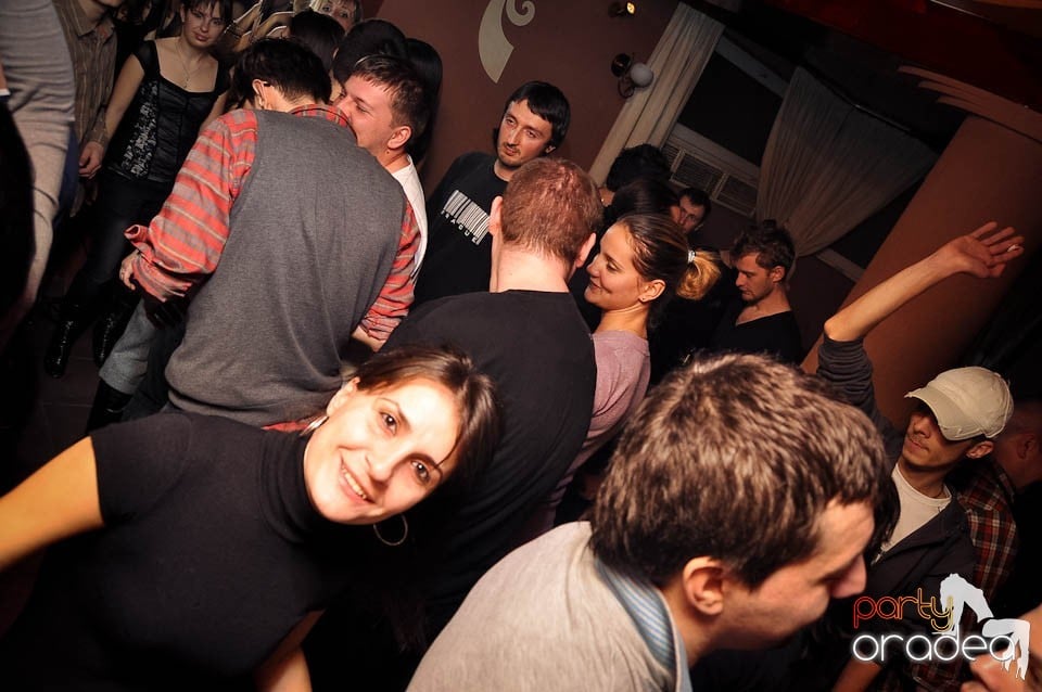 Distracţie în Chanson, 