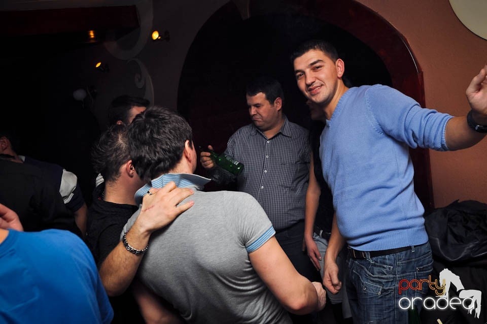 Distracţie în Chanson, 