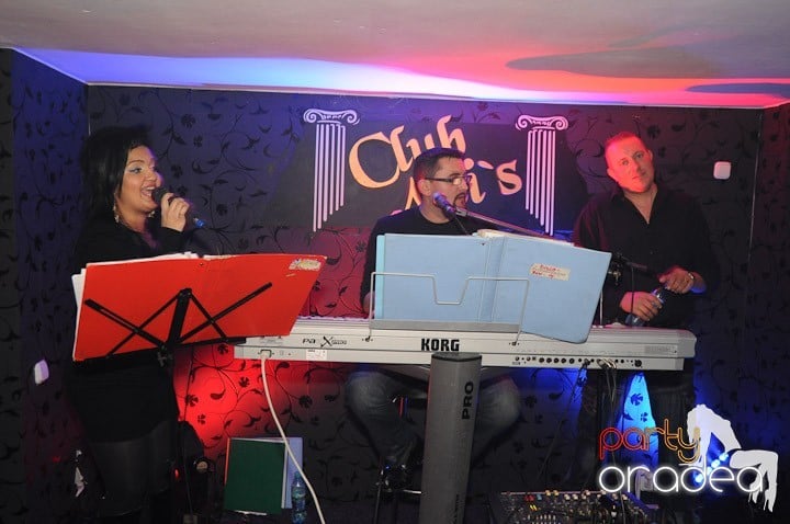 Distracţie în Club Atti's, 