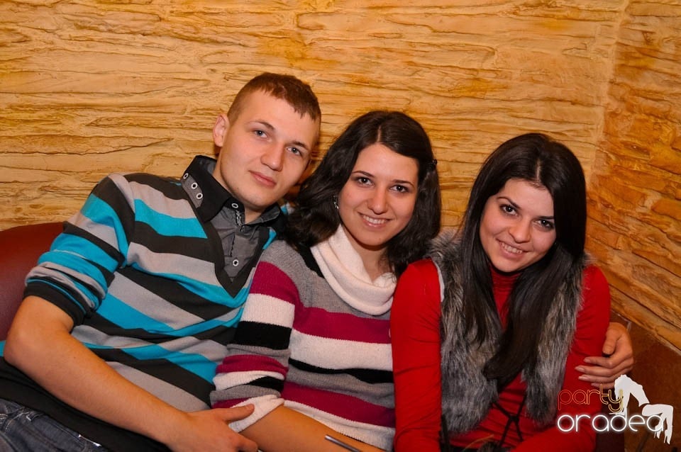 Distracţie în Club Downtown, 