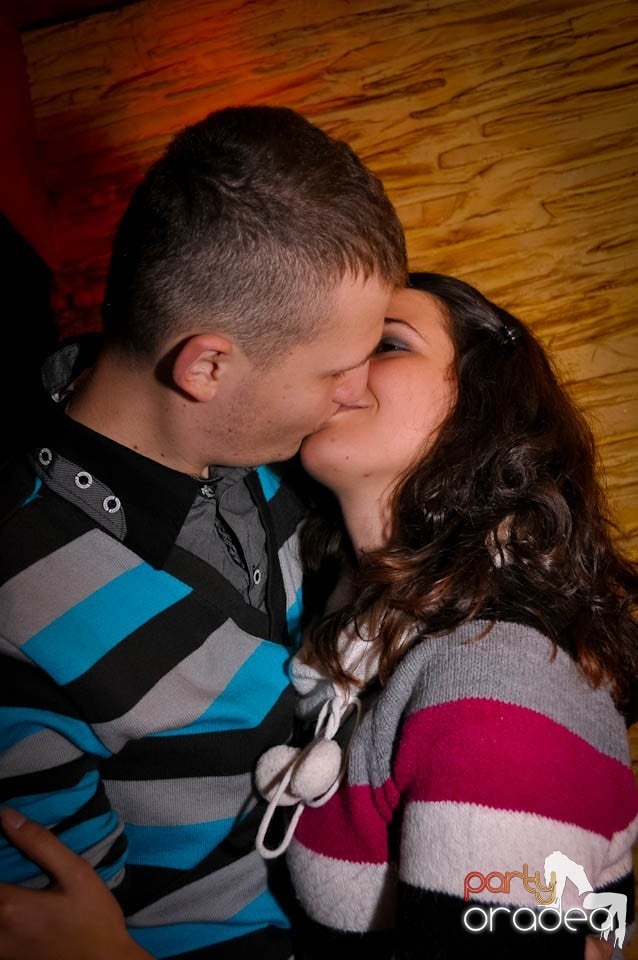 Distracţie în Club Downtown, 