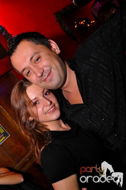 Distracţie în Club Downtown, 