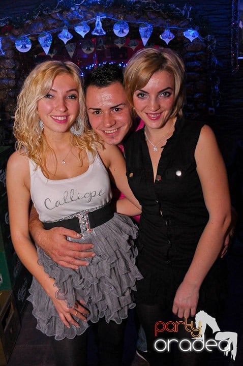 Distracţie în Club Downtown, 