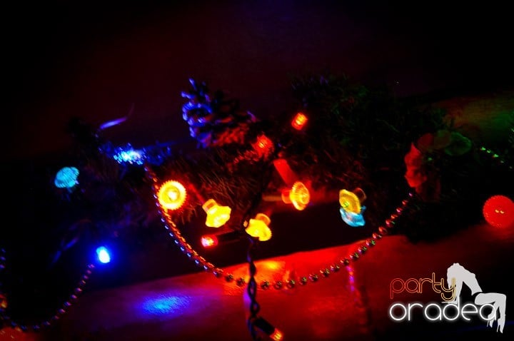 Distracţie în Club Downtown, 