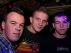 Distracţie în Club Escape