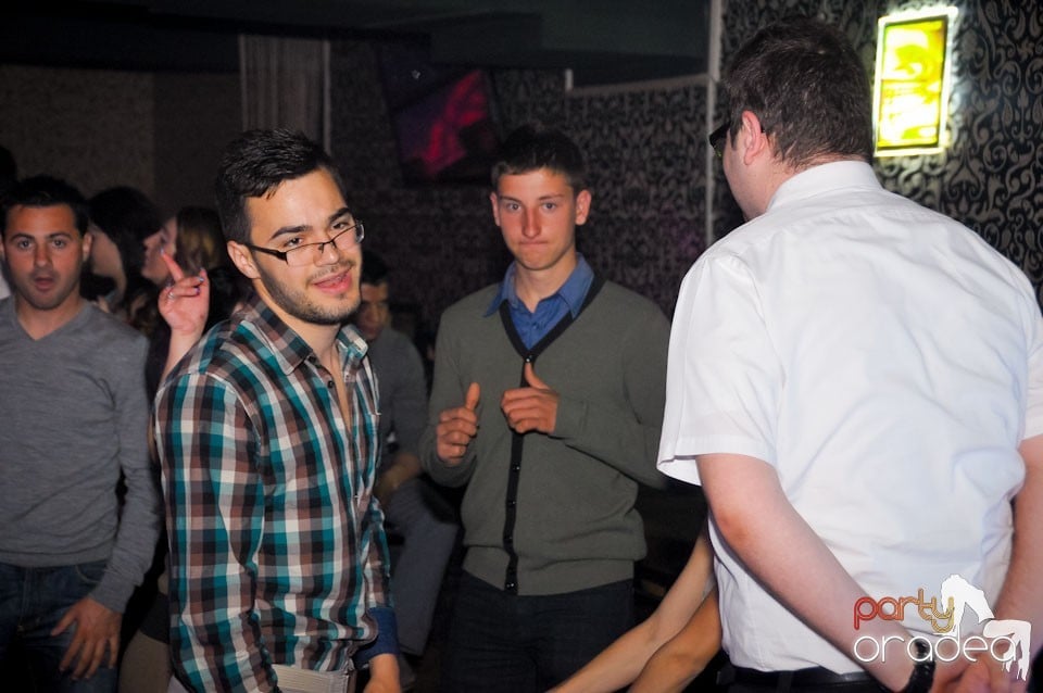 Distracţie în Club Life, 