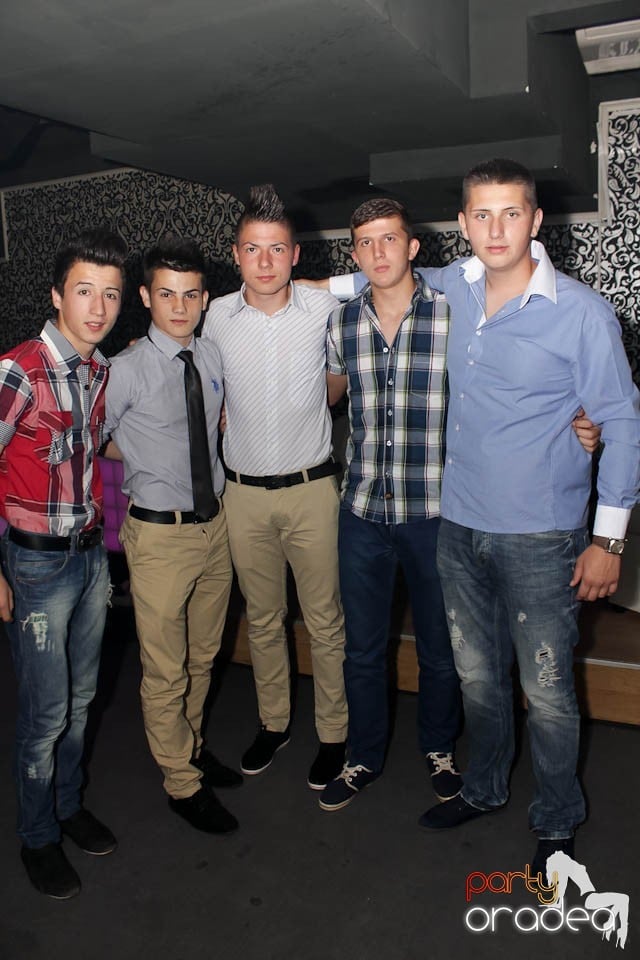 Distracţie în Club Life,