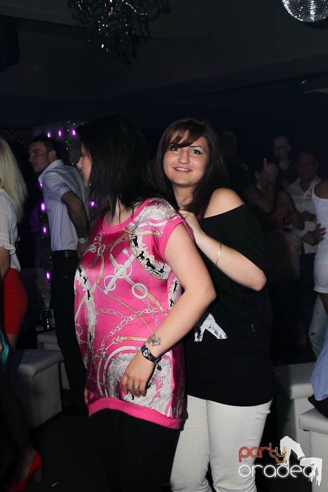 Distracţie în Club Life,