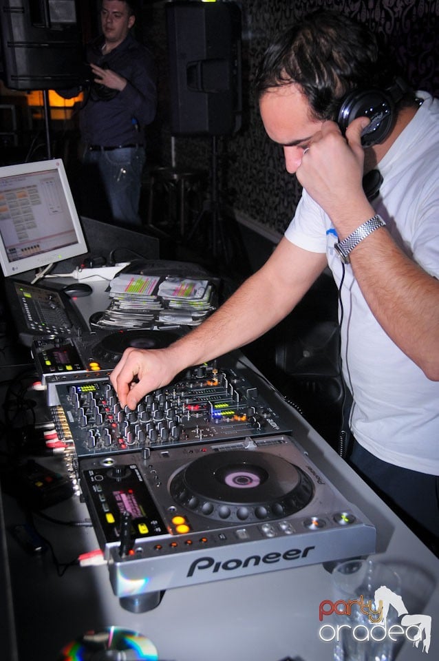 Distracţie în Club Life, 