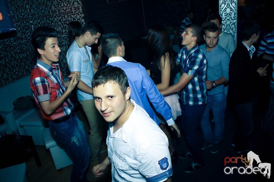 Distracţie în Club Life, 