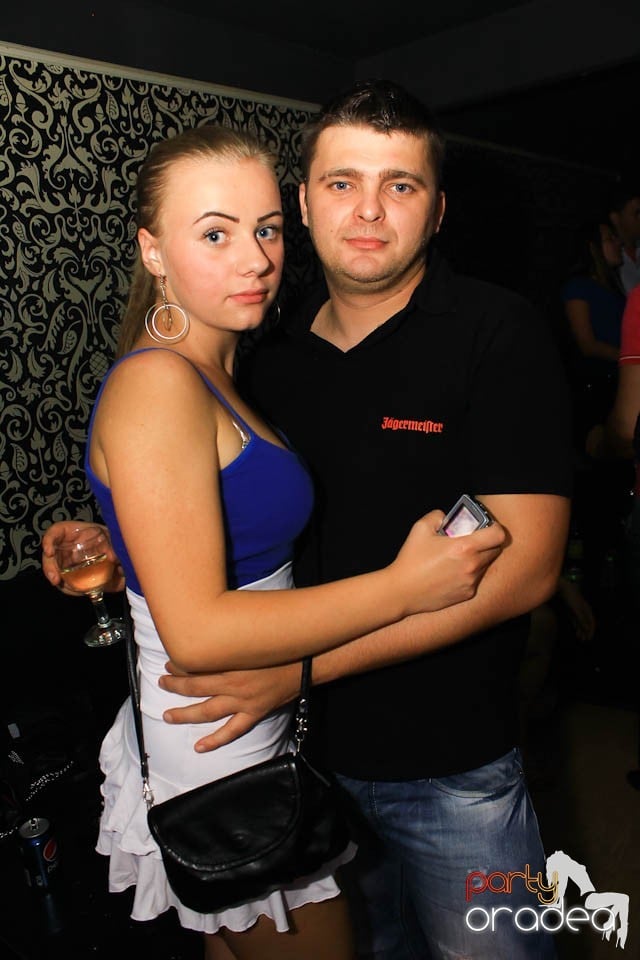 Distracţie în Club Life, 