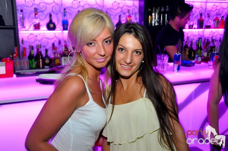 Distracţie în Club Life, 