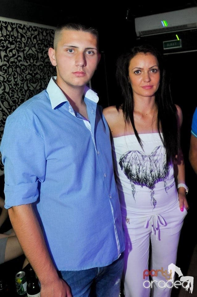 Distracţie în Club Life, 