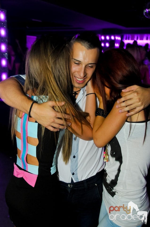 Distracţie în Club Life, 