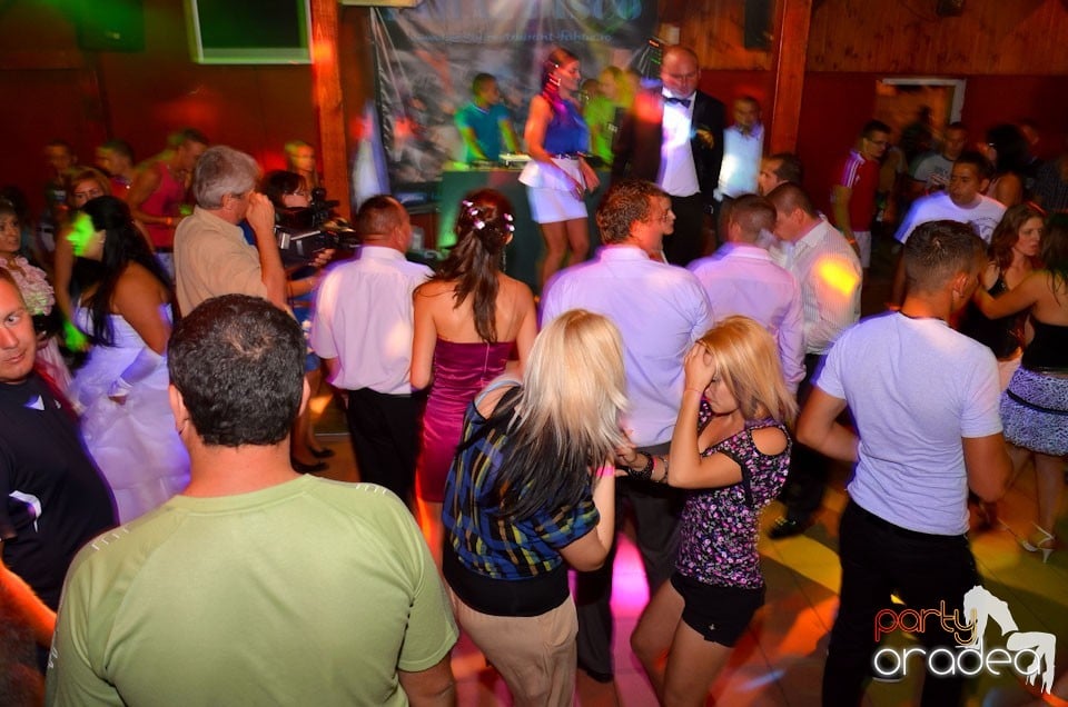 Distracţie în Disco Faház, 