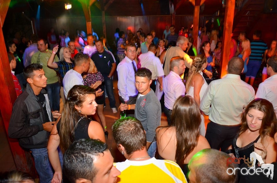 Distracţie în Disco Faház, 