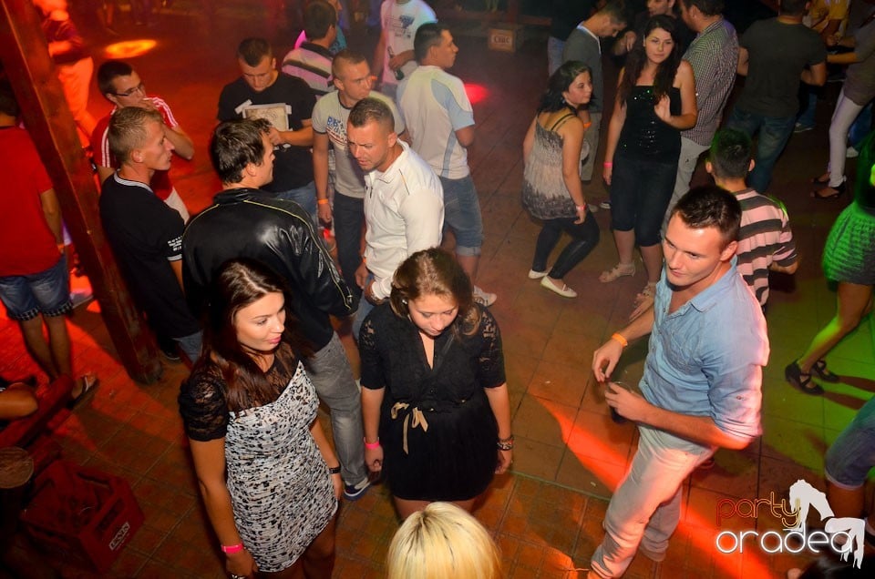 Distracţie în Disco Faház, 