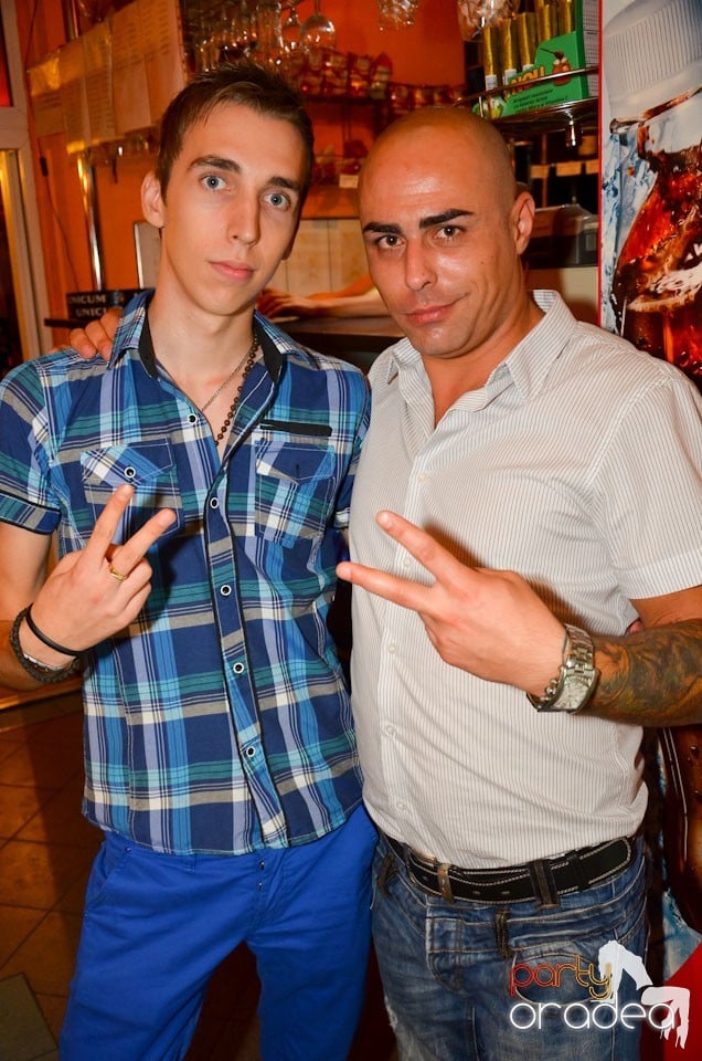 Distracţie în Disco Faház, 