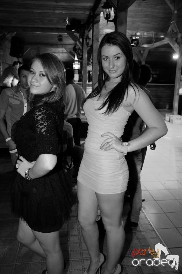 Distracţie în Disco Faház, 