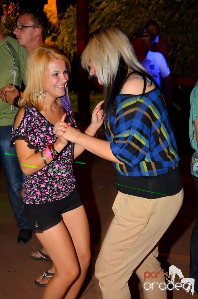 Distracţie în Disco Faház, 