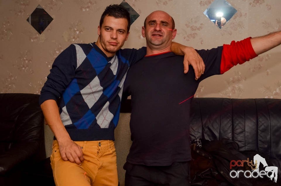Distracţie în L'amore Caffe Club,