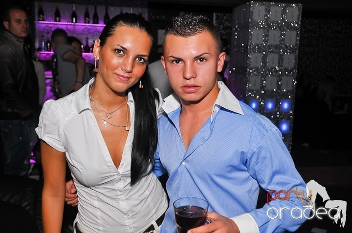 Distracţie în Life Club, 