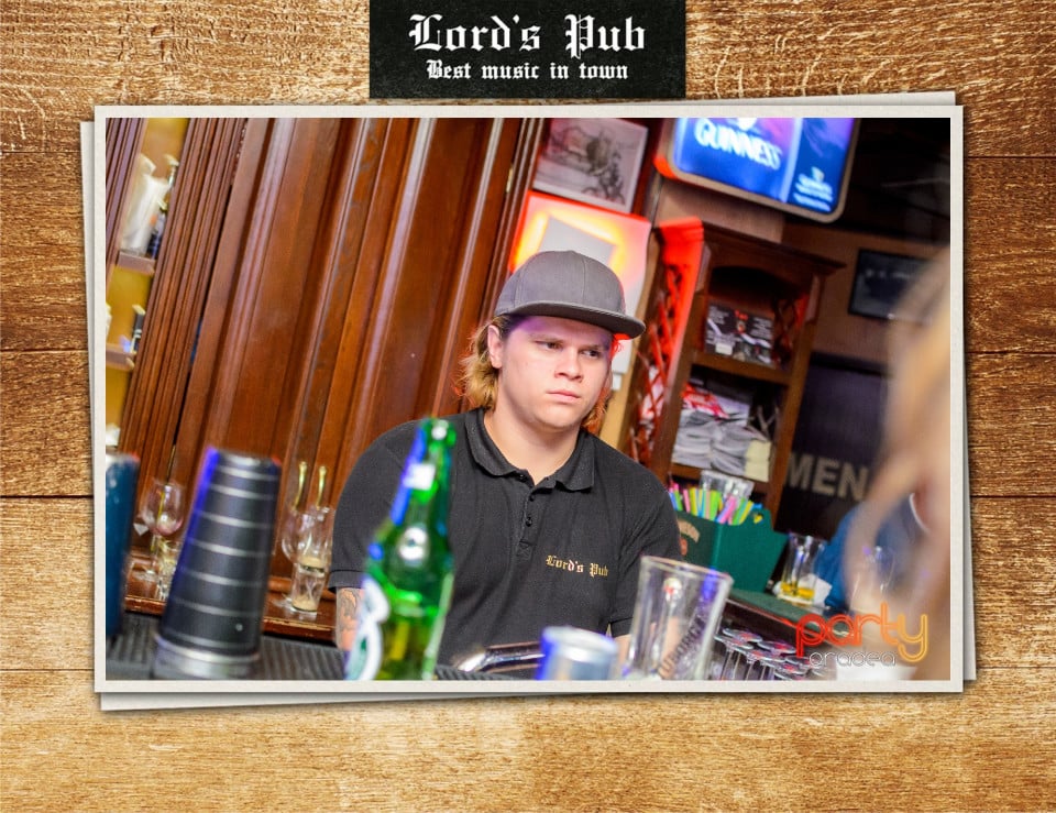 Distracţie în Lord's Pub, Lord's Pub