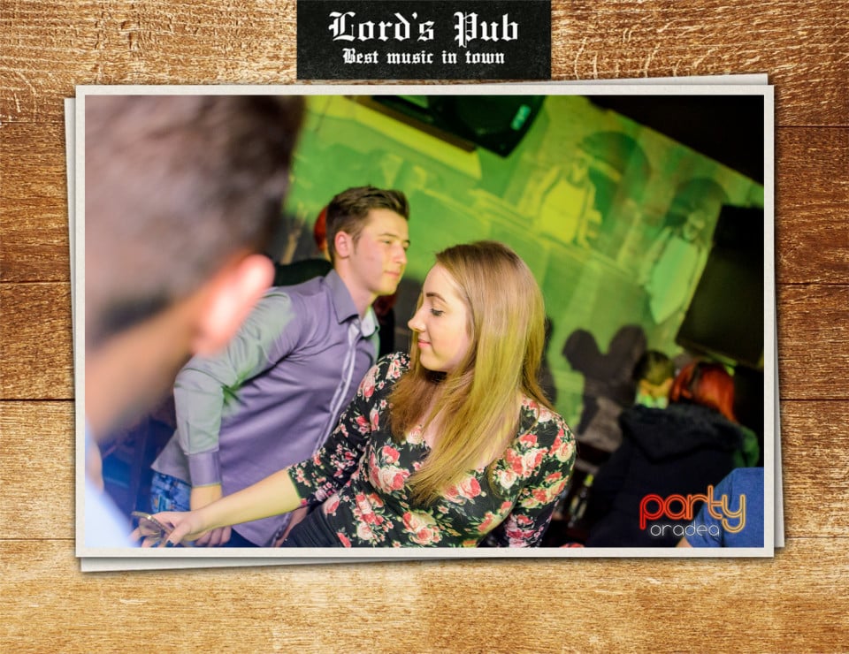 Distracţie în Lord's Pub, Lord's Pub