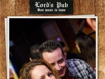 Distracție în Lord's Pub