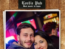 Distracție în Lord's Pub