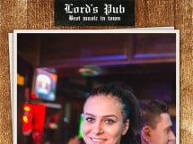 Distracţie în Lord's Pub