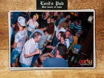 Distracție în Lord's Pub