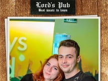 Distracţie în Lord's Pub