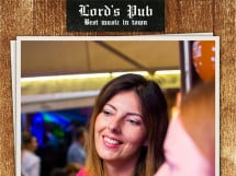 Distracție în Lord's Pub